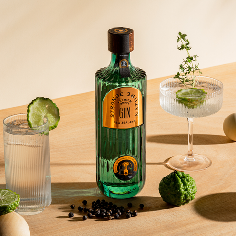STRANGE NATURE GIN