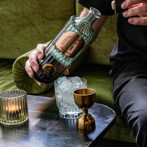 STRANGE NATURE GIN